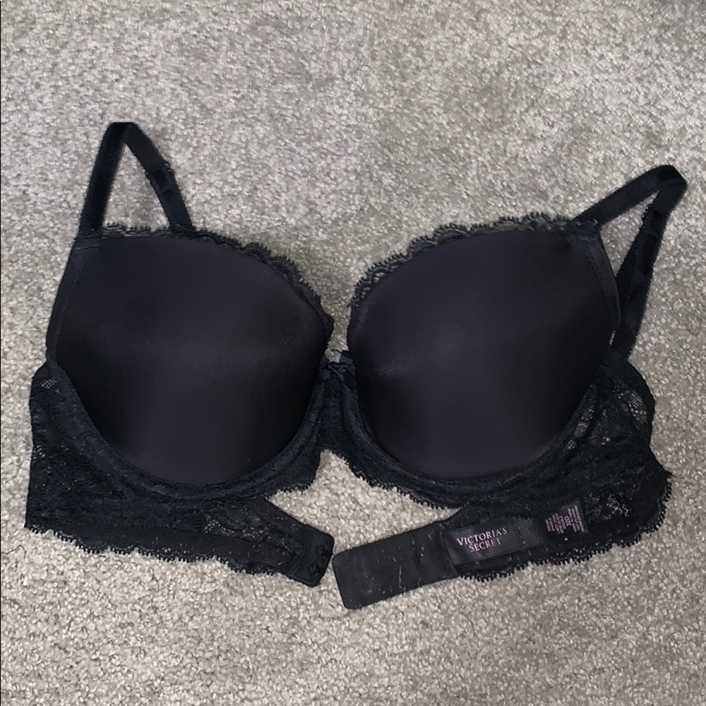 Victoria’s Secret Dream Angels Lace Demi Bra